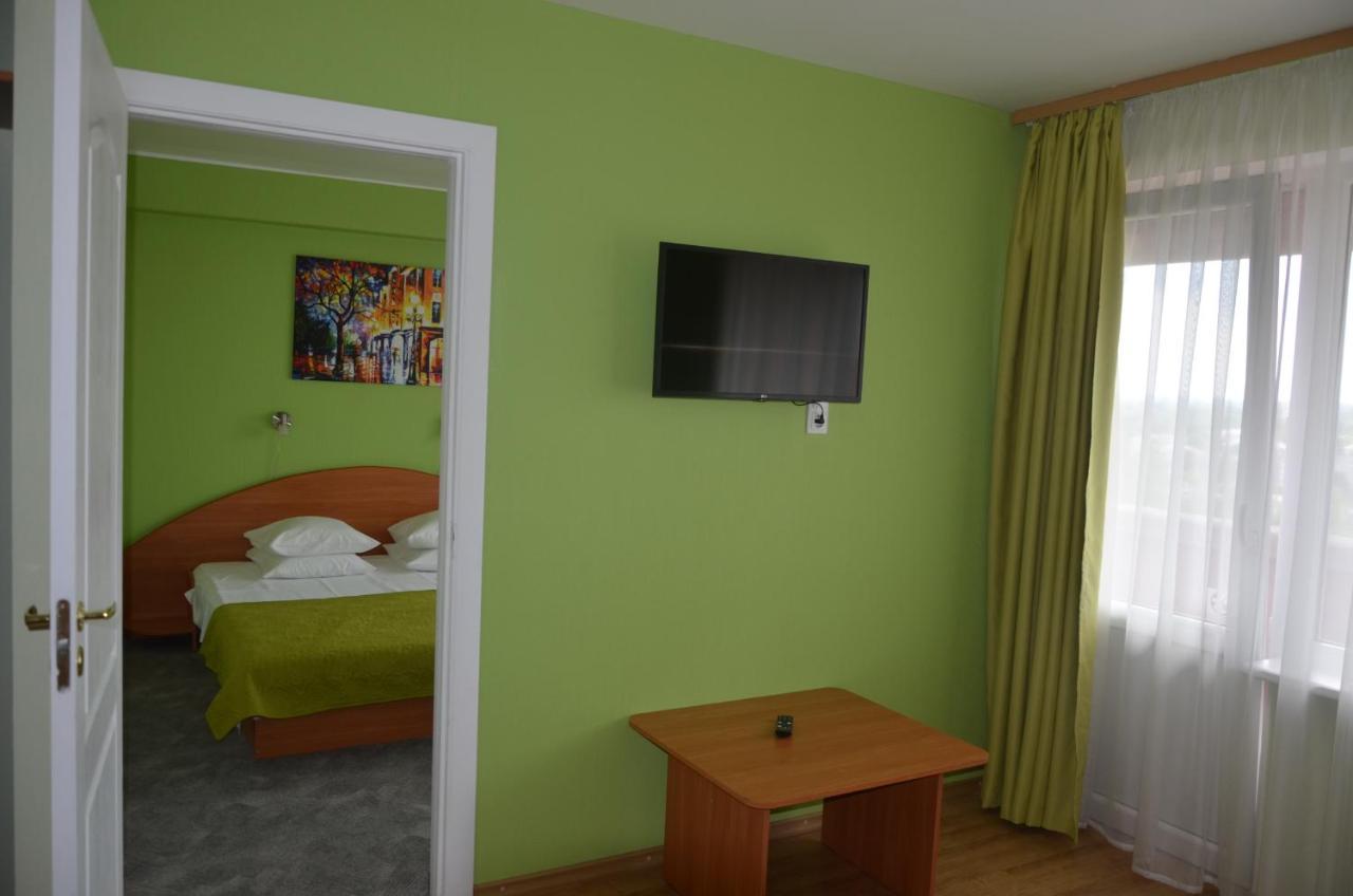 Hotel Latgale Rēzekne Exterior foto